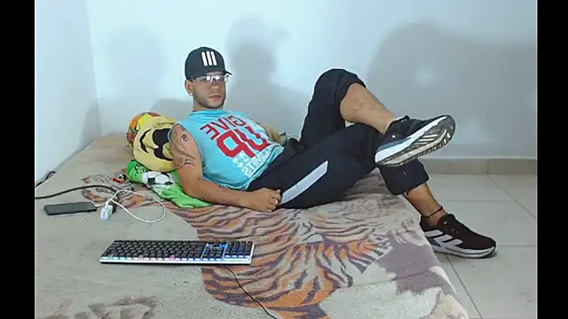 Alphamaster 92 online show from March 2026 03:07:02 AM