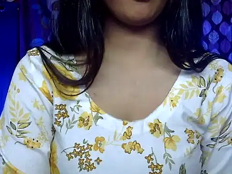 cute Dirty Diva online show from February 2026 02:57:01 PM