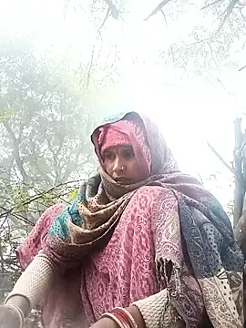 Snapshot of Rakhi_cut chatting on January 2026 04:26:01 AM Rakhi cut online show from January 2026 04:26:01 AM