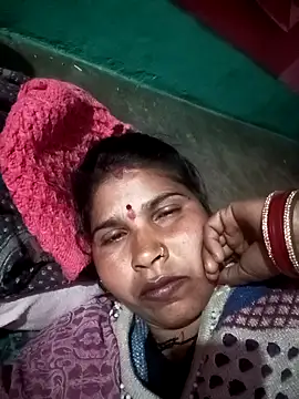 Snapshot of Rakhi_cut chatting on January 2026 08:33:01 PM Rakhi cut online show from January 2026 08:33:01 PM