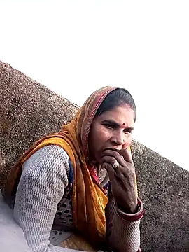 Snapshot of Rakhi_cut chatting on January 2026 10:54:02 AM Rakhi cut online show from January 2026 10:54:02 AM