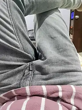 hydhunk26 online show from December 2025 10:11:01 AM