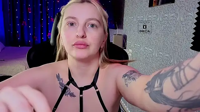 Eva Vibe  online show from February 2026 05:16:02 PM