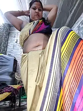 Snapshot of SexyKajal_758 chatting on February 2026 05:37:02 AM SexyKajal 758 online show from February 2026 05:37:02 AM