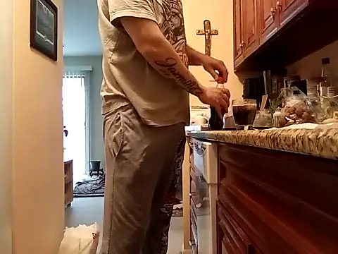 Snapshot of ViciouzzD chatting on February 2026 08:18:02 PM ViciouzzD online show from February 2026 08:18:02 PM