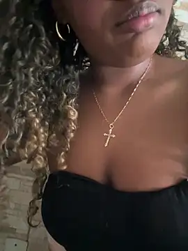 Snapshot of amorasecy chatting on July 2026 12:58:01 PM amorasecy online show from July 2026 12:58:01 PM