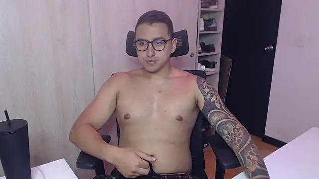 DanteVesper online show from April 2026 03:34:01 AM