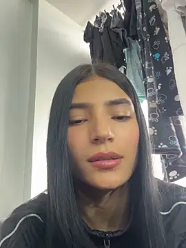 Ema Rose  online show from February 2026 06:22:02 PM