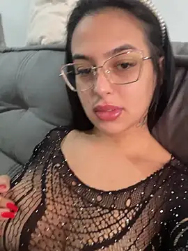 jujuarantes  2026 online show from February 2026 12:31:01 PM