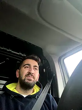 Snapshot of akindrv1 chatting on December 2025 06:32:02 AM akindrv1 online show from December 2025 06:32:02 AM