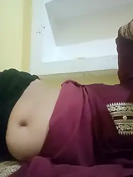 Snapshot of suman_bhabhi001 chatting on February 2026 07:14:02 PM suman bhabhi001 online show from February 2026 07:14:02 PM