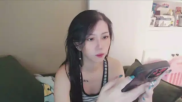 Snapshot of whitecat13 chatting on August 2026 11:35:01 AM whitecat13 online show from August 2026 11:35:01 AM