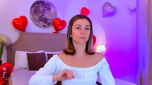 EmeraldGlow online show from February 2026 02:46:01 PM