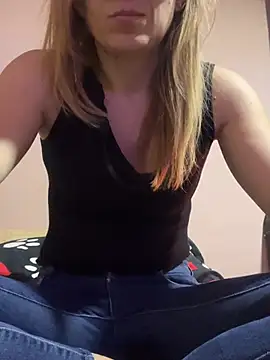 Snapshot of SexyMamiVee chatting on January 2026 07:57:02 AM SexyMamiVee online show from January 2026 07:57:02 AM