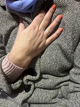 Snapshot of SexyMamiVee chatting on January 2026 09:36:02 AM SexyMamiVee online show from January 2026 09:36:02 AM