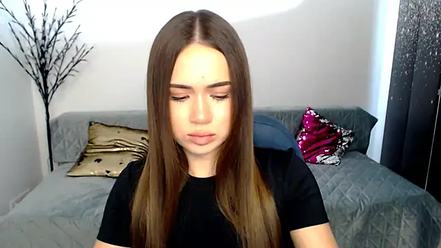 heiley love online show from January 2026 10:52:01 AM