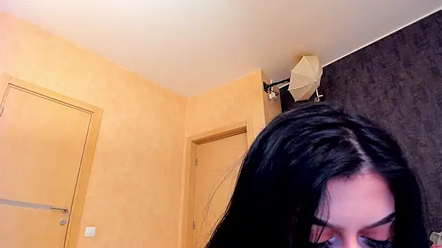 NayaNoirX online show from February 2026 04:14:02 PM