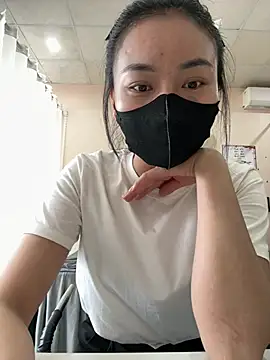 Snapshot of Chiipp69 chatting on March 2026 03:01:01 AM Chiipp69 online show from March 2026 03:01:01 AM