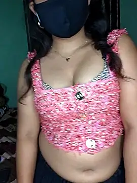 Snapshot of Saumyy chatting on February 2026 05:05:02 PM Saumyy online show from February 2026 05:05:02 PM