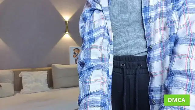 Snapshot of IvoryAmacher chatting on January 2026 07:01:02 AM IvoryAmacher online show from January 2026 07:01:02 AM