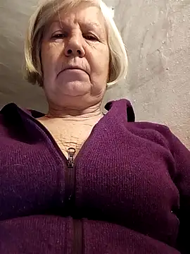 Snapshot of KlaudiaDarling chatting on January 2026 03:00:02 AM KlaudiaDarling online show from January 2026 03:00:02 AM