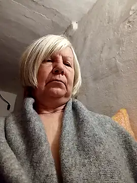 Snapshot of KlaudiaDarling chatting on January 2026 03:34:01 AM KlaudiaDarling online show from January 2026 03:34:01 AM