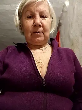 Snapshot of KlaudiaDarling chatting on January 2026 04:12:02 PM KlaudiaDarling online show from January 2026 04:12:02 PM