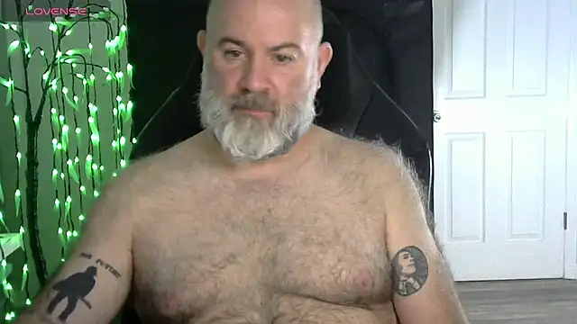 Snapshot of XJJ77x chatting on February 2026 03:07:02 AM XJJ77x online show from February 2026 03:07:02 AM