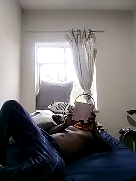 Snapshot of Bra-G chatting on March 2026 09:11:02 AM Bra-G online show from March 2026 09:11:02 AM