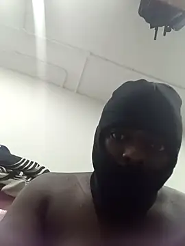 Snapshot of Bra-G chatting on March 2026 08:27:02 PM Bra-G online show from March 2026 08:27:02 PM