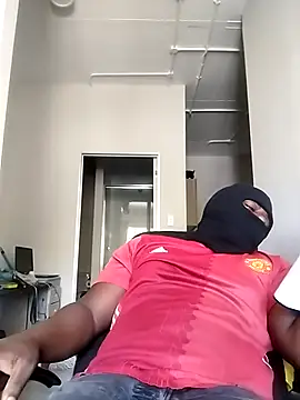 Snapshot of Bra-G chatting on March 2026 10:41:01 AM Bra-G online show from March 2026 10:41:01 AM