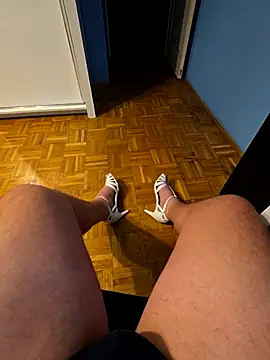 highheelsboy1 online show from December 2025 08:06:01 PM