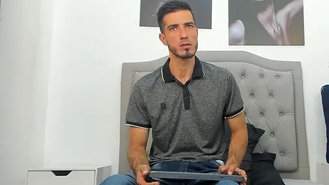 Snapshot of marc_ruffa chatting on February 2026 07:45:01 PM marc ruffa online show from February 2026 07:45:01 PM