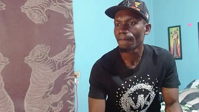 Snapshot of miltonjjakee chatting on January 2026 09:31:01 PM miltonjjakee online show from January 2026 09:31:01 PM