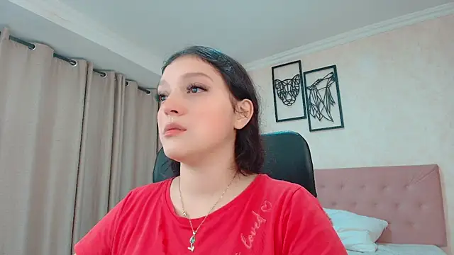 littlemolly walcott online show from May 2026 10:59:01 PM