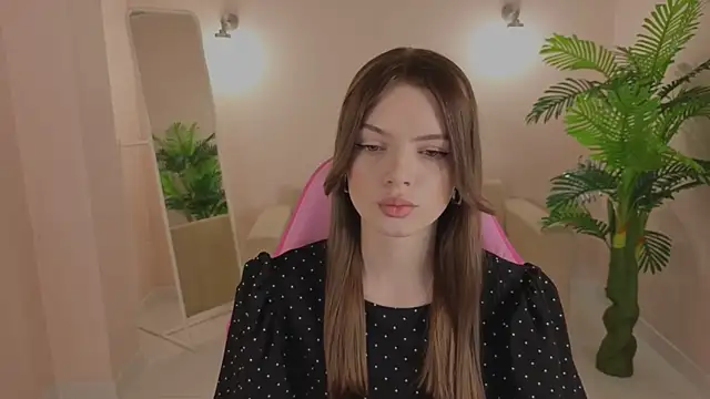 Snapshot of Ellya_me chatting on January 2026 08:19:02 AM Ellya me online show from January 2026 08:19:02 AM