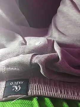 Snapshot of TrebleShebeen chatting on March 2026 11:06:01 AM TrebleShebeen online show from March 2026 11:06:01 AM