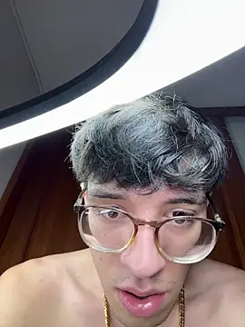 ArthurDavies  online show from February 2026 03:54:01 AM