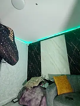 Snapshot of Isis_Hot__ chatting on February 2026 11:17:01 AM Isis Hot online show from February 2026 11:17:01 AM