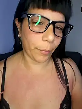 angielove1905 online show from January 2026 01:22:01 AM