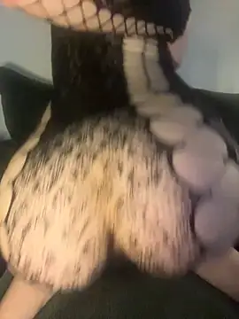 Annaluvv online show from February 2026 08:10:01 AM