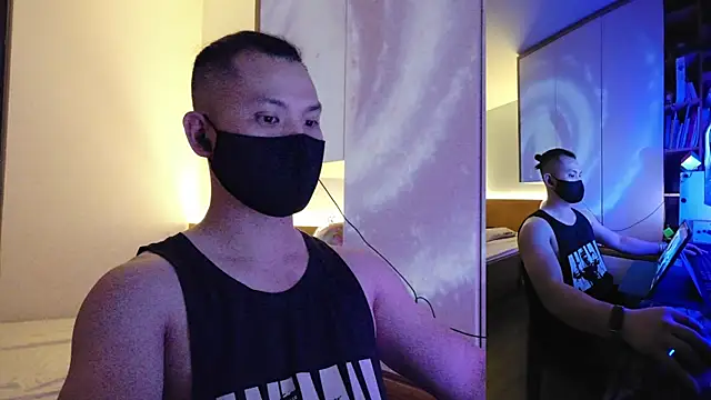 OnlyHand9x online show from April 2026 05:38:02 PM