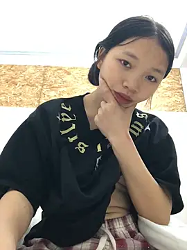 nanaa71 online show from April 2026 07:53:01 AM