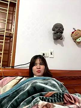 Snapshot of Small_big chatting on January 2026 12:24:01 AM Small big online show from January 2026 12:24:01 AM