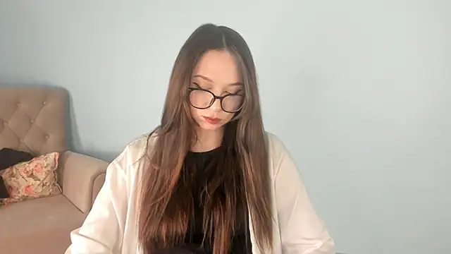 Snapshot of AugustaDakin chatting on January 2026 12:43:01 PM AugustaDakin online show from January 2026 12:43:01 PM