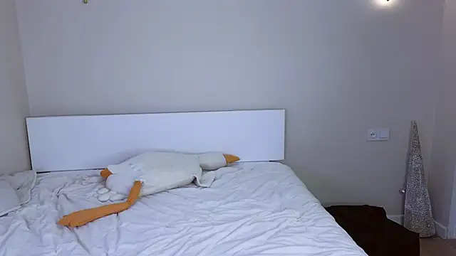 jasmilee online show from February 2026 08:36:01 PM