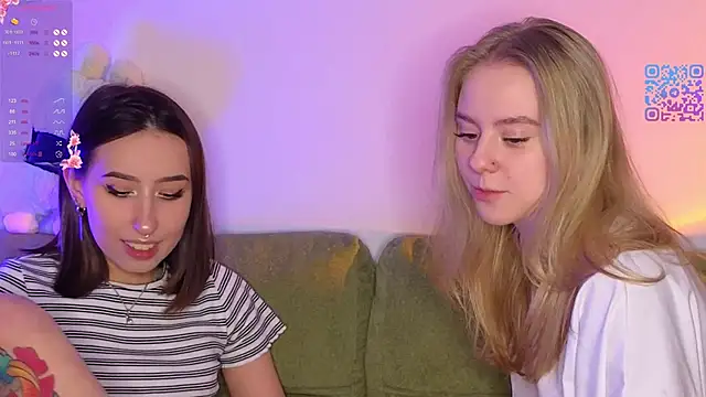 Mimipaws online show from March 2026 08:04:02 PM