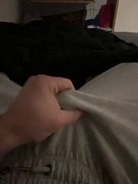 Snapshot of GeilerjungSchwanz chatting on February 2026 04:55:01 PM GeilerjungSchwanz online show from February 2026 04:55:01 PM