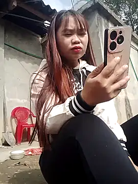 Snapshot of _Bong_02 chatting on January 2026 04:48:02 AM Bong 02 online show from January 2026 04:48:02 AM