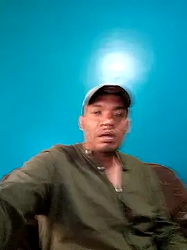Snapshot of latinomoreno95 chatting on June 2026 07:38:02 PM latinomoreno95 online show from June 2026 07:38:02 PM